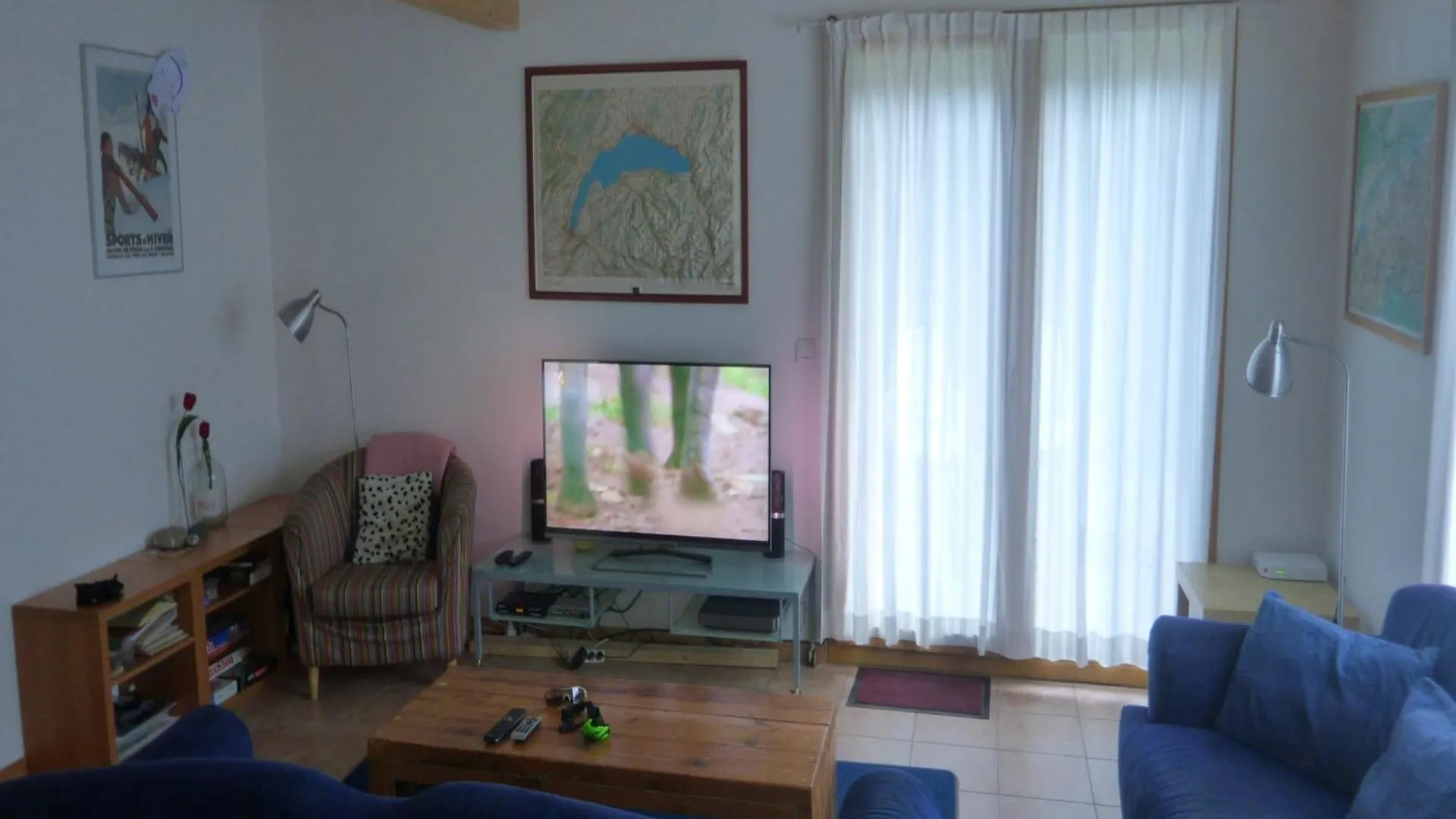 Spacious Chalet Near The Ski Area, Cleaning Included Сен-Жан-д'Ольп Франция