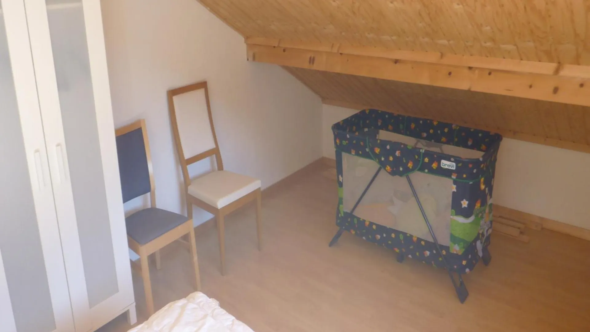 Spacious Chalet Near The Ski Area, Cleaning Included Сен-Жан-д'Ольп Франция
